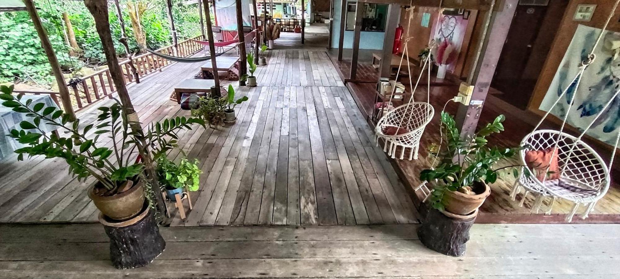 Ta Yai Homestay Ko Kut Exterior foto